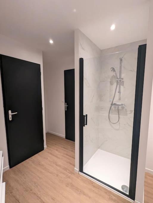 Bienvenue Chez Severine Et Julien Appartement 75M2 Mirefleurs Luaran gambar