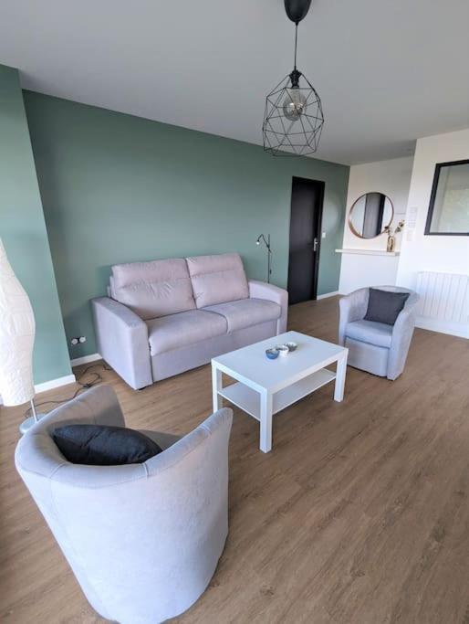 Bienvenue Chez Severine Et Julien Appartement 75M2 Mirefleurs Luaran gambar